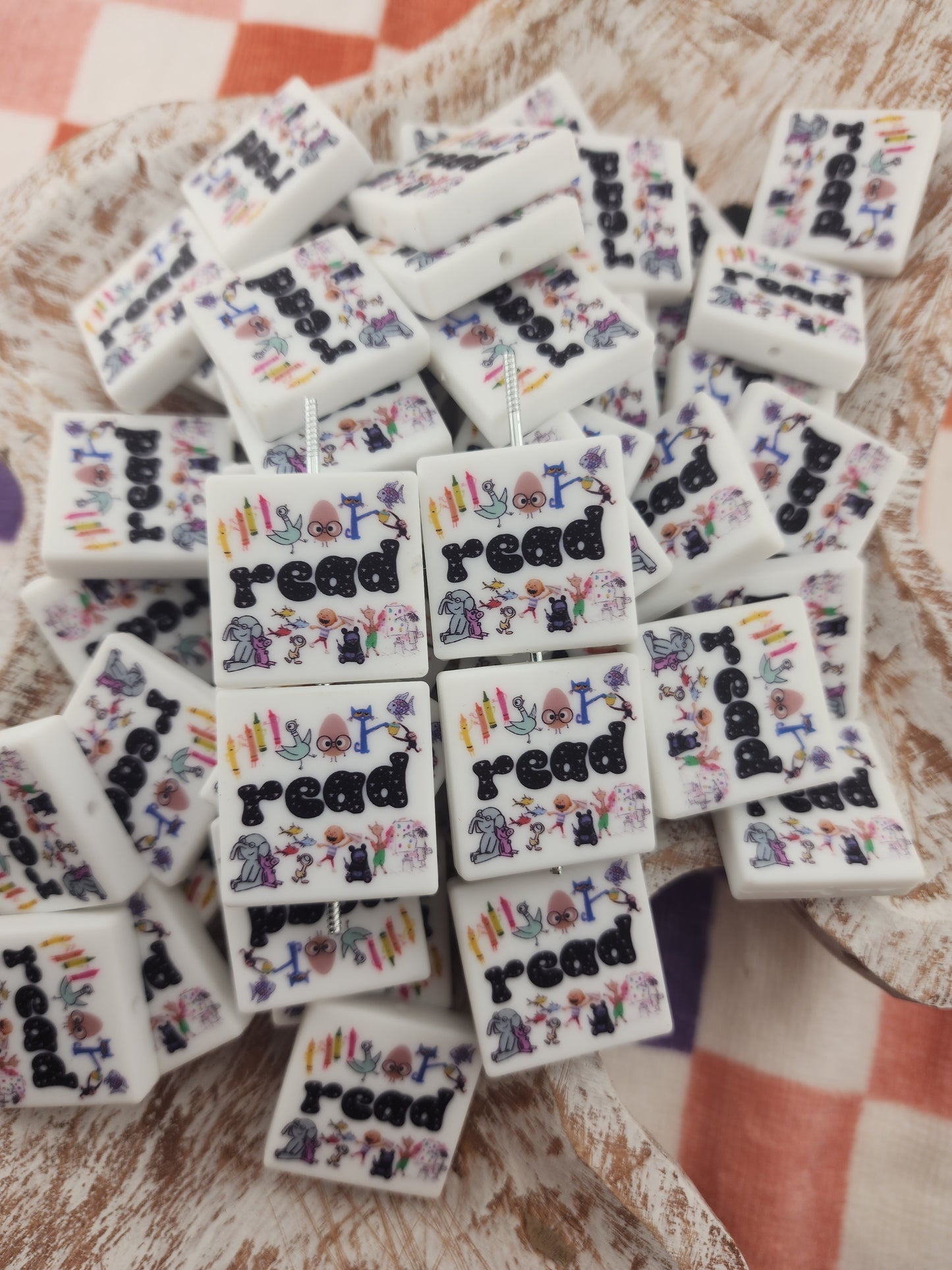 Read teacher life custom print silicone focal beads bead
