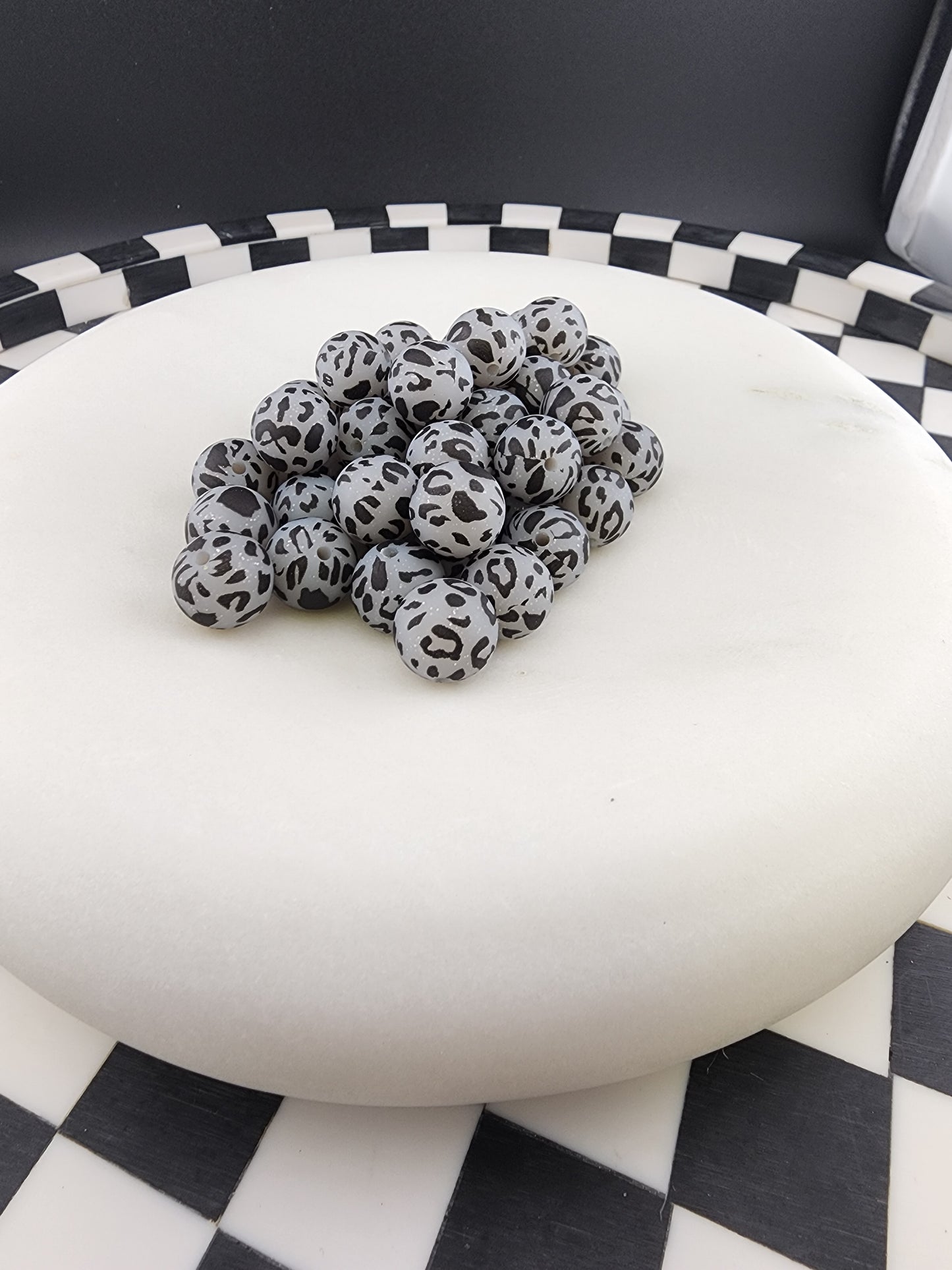 Cheat a print glitter 15 millimeter silicone beads all colors