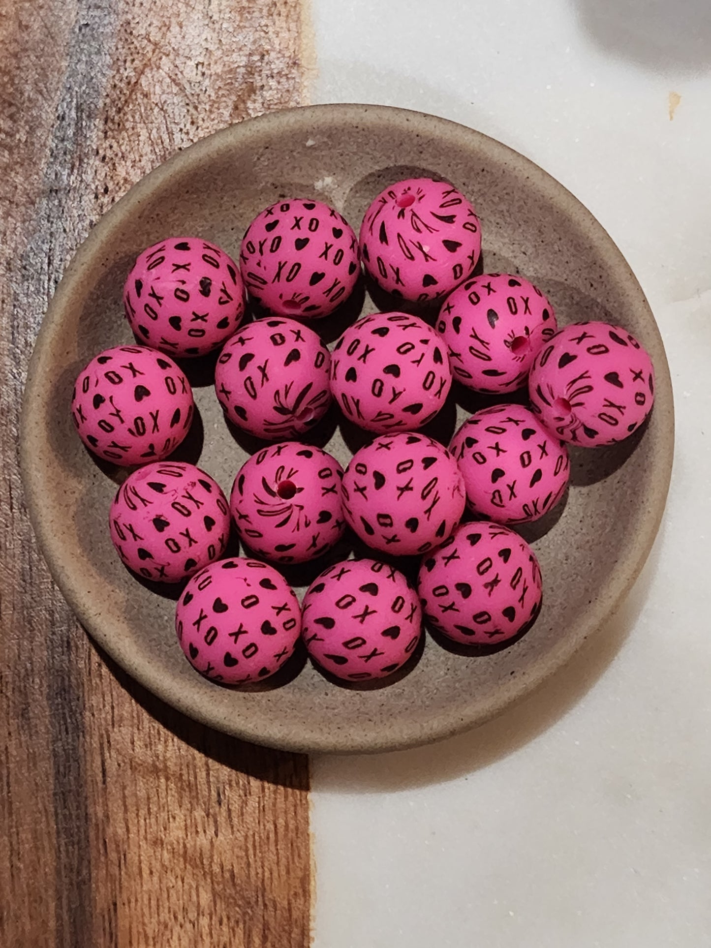Valentines day xo heart custom print beads 15mm silicone