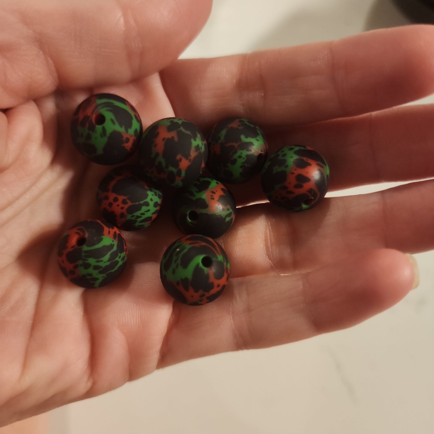 Custom exclusive silicone print beads Christmas cowhide