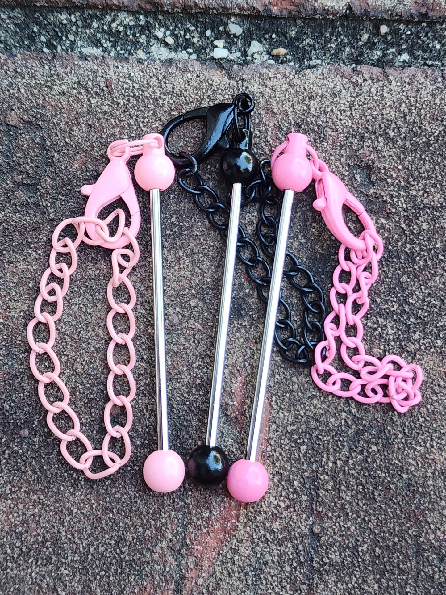 Beadable cup charm diy pink and black