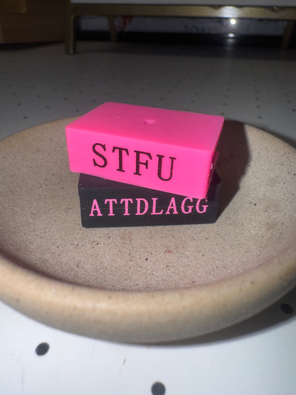 STFUATTDLAGG Smut Book Custom Silicone Focal