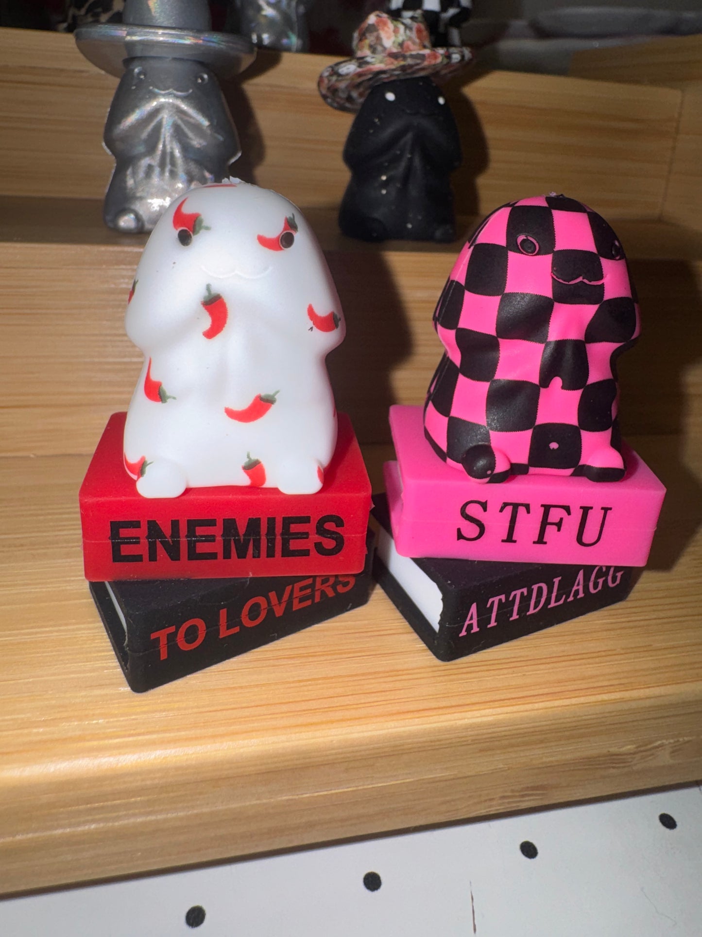 STFUATTDLAGG Smut Book Custom Silicone Focal