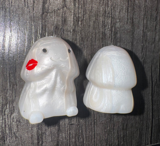 Pearl Opal Kiss Richard Copyrighted Naughty Silicone Focal