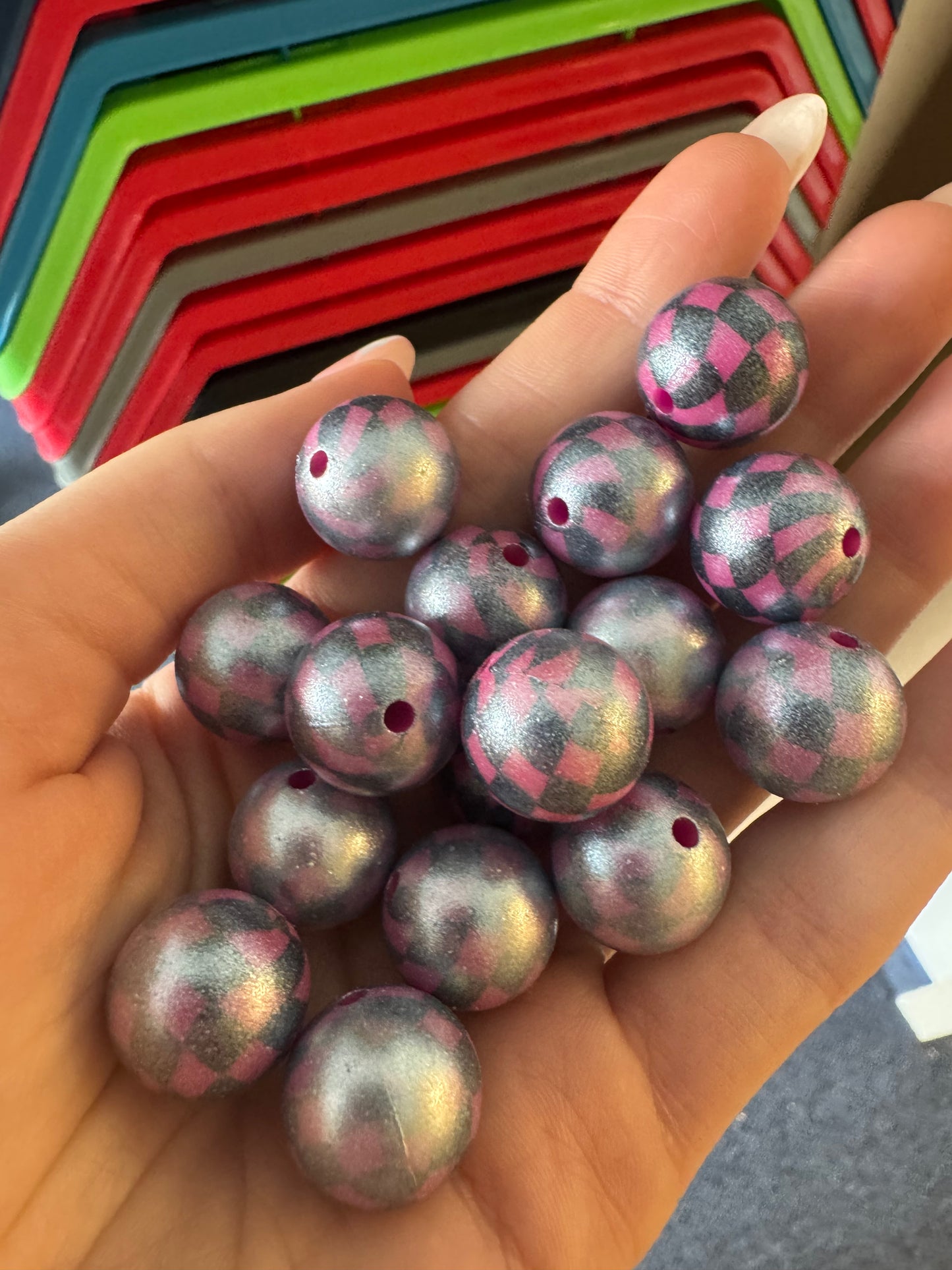Silver Opal Hot Pink Checker 15mm