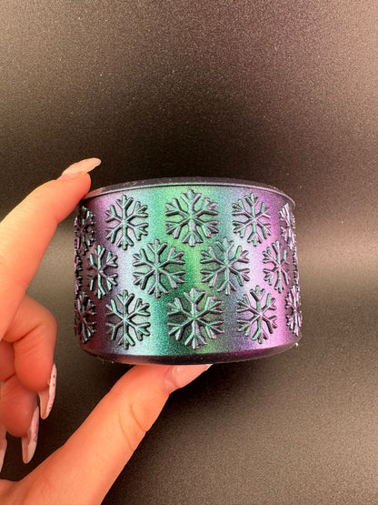 Silicone boot for stanley tumblers oil slick snowflake