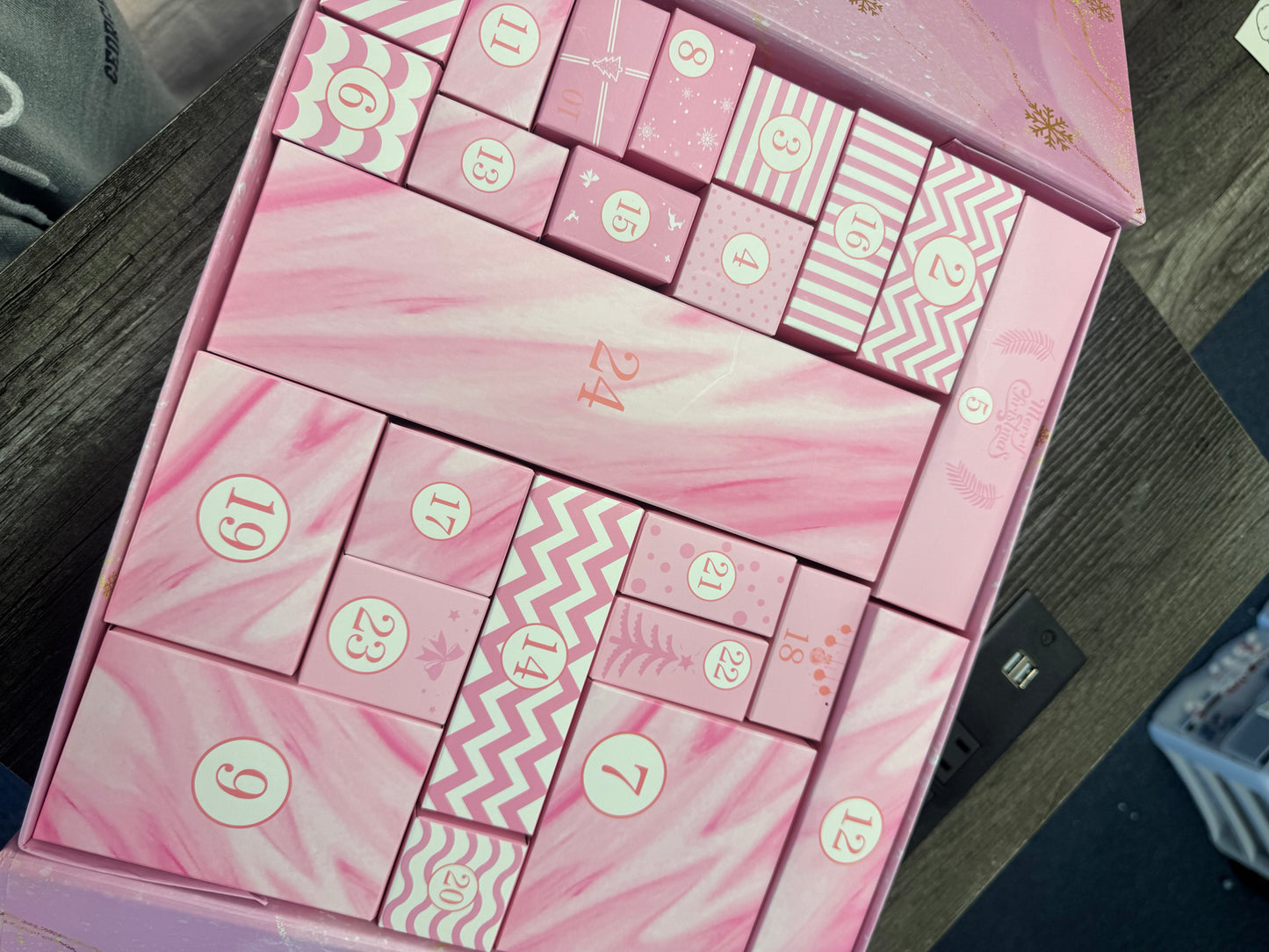 WAFFLE #2 RICHARD BOX