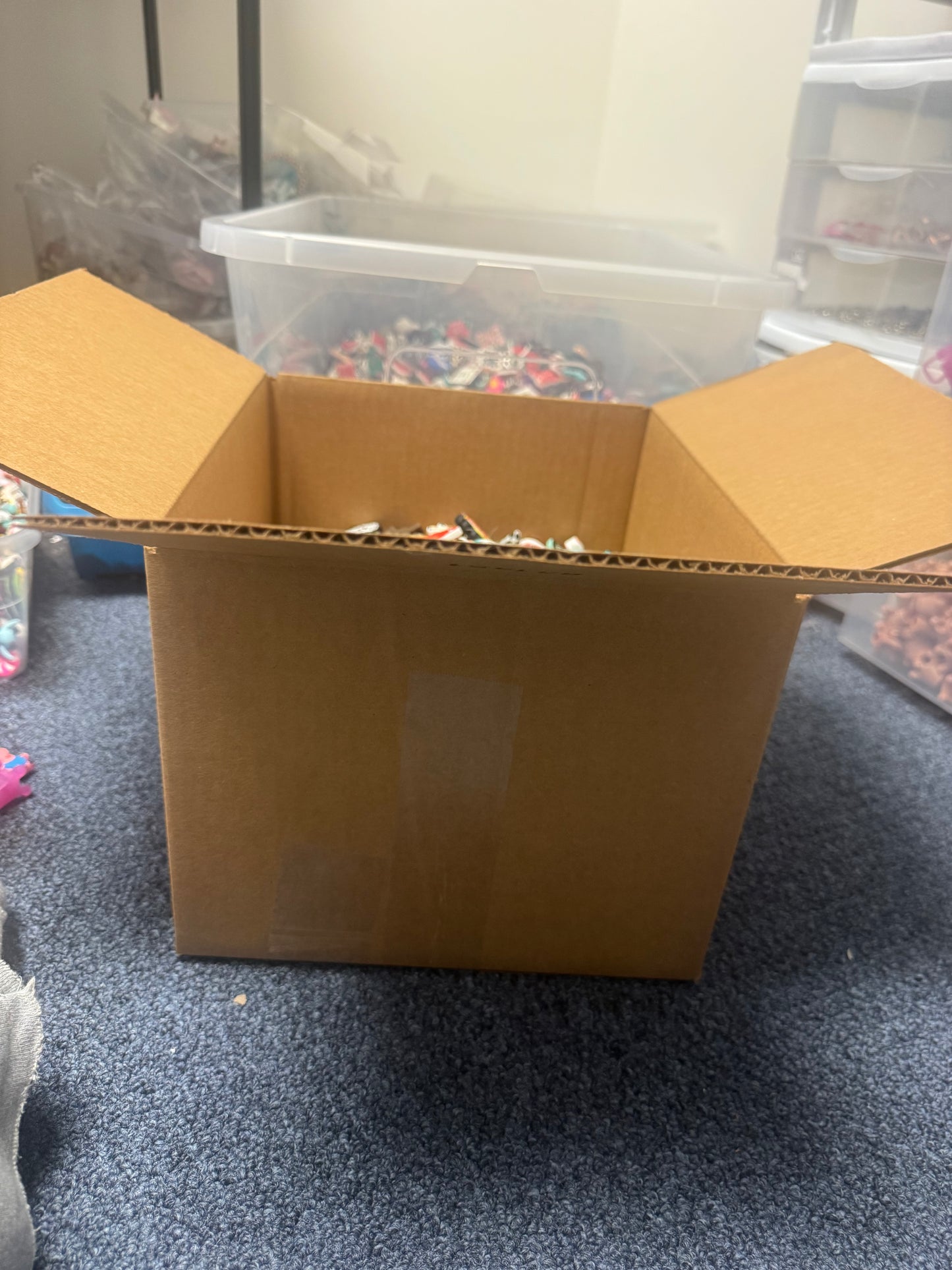 Box of mostly random CHRISTMAS focals!! could be other focals as well but mainly christmas! ‼️BUY ALONE‼️
