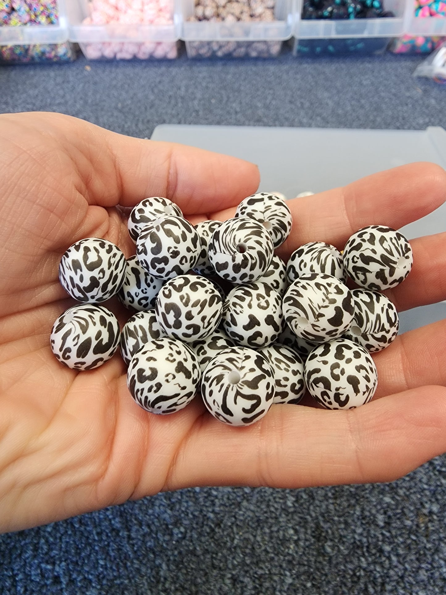 Sperm Richard Cheetah Print 15mm Beads