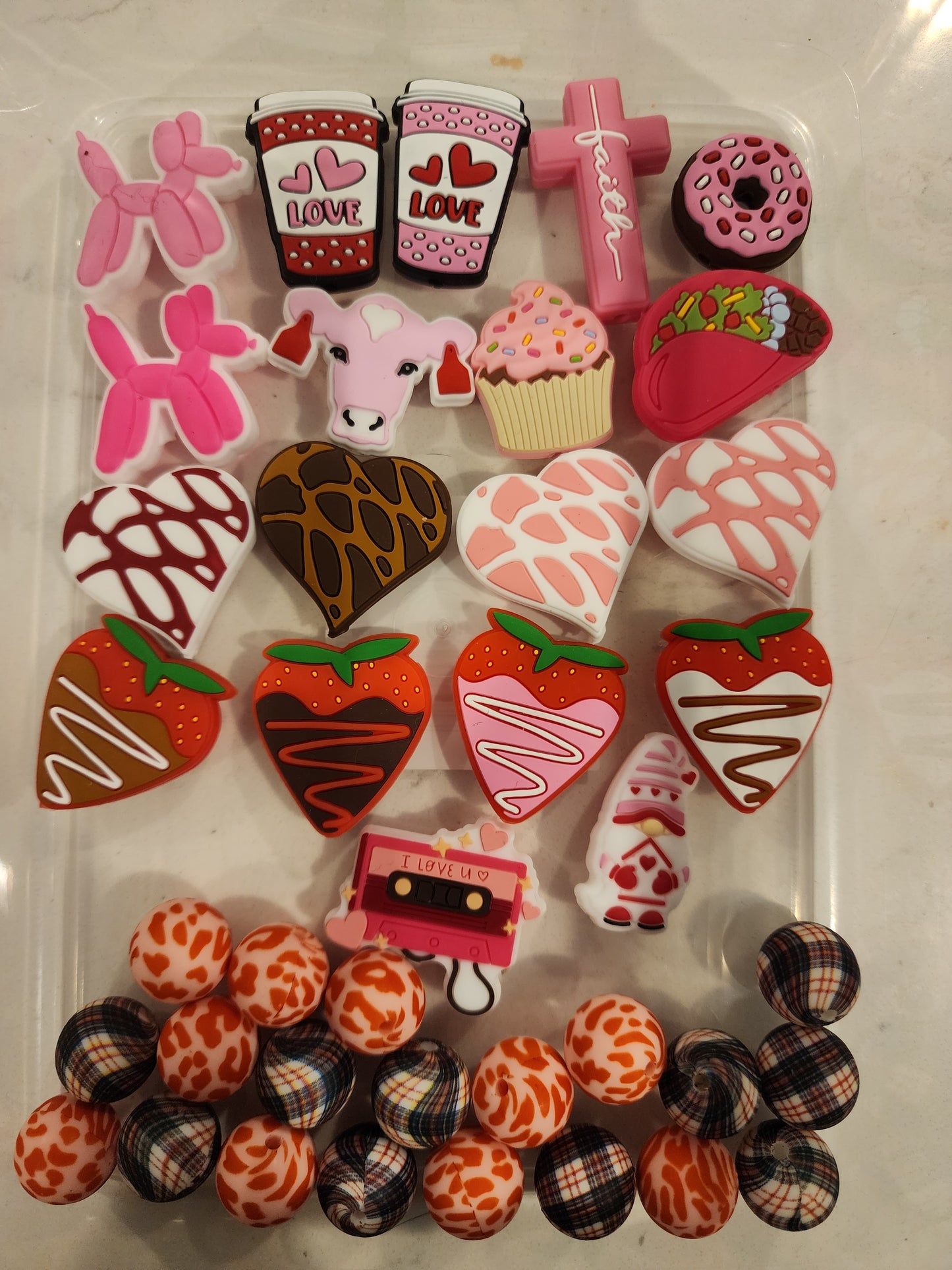 Valentines bundle silicone beads mostly customs