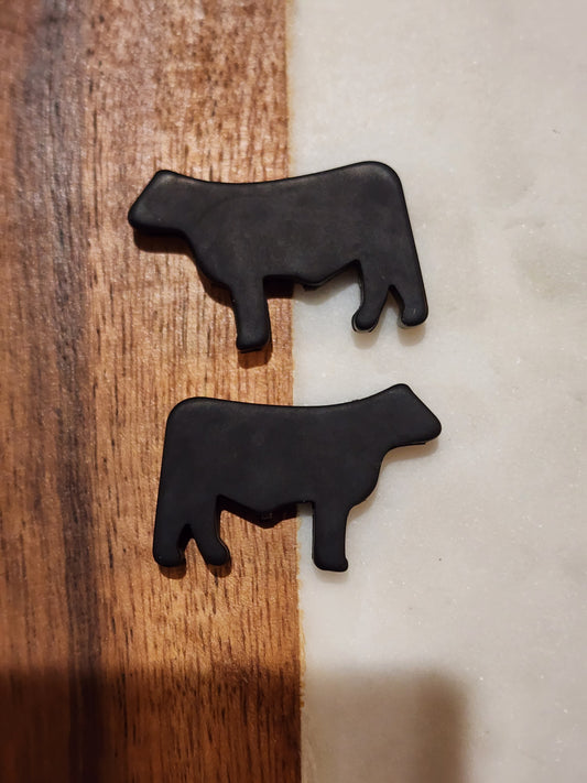 Black heifer cow silicone focal beads